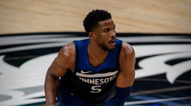 1658373430839068614.jpg malik-beasley-timberwolves.jpg